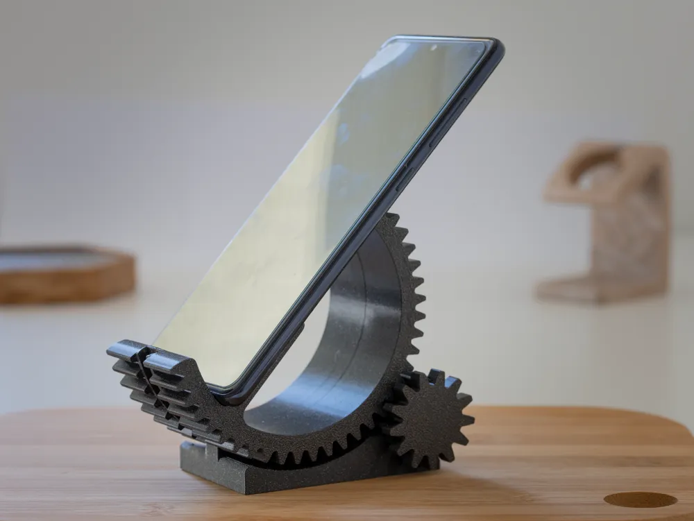 Gear Tilt - Phone Stand
