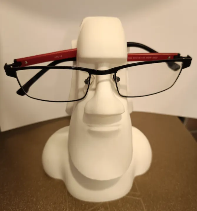 Moai - Glasses holder