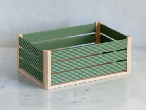 Crate that snaps together