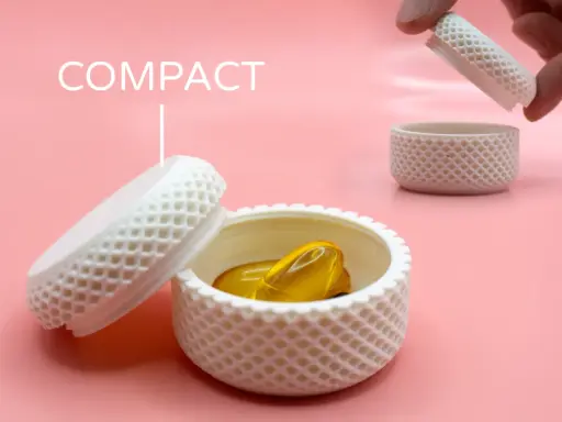 Travel pill container